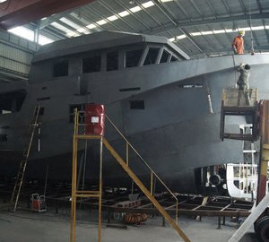 Construction of First Motor Yacht BERING 77 Well Underway