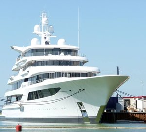 New FEADSHIP hull 1005 Luxury Yacht ROYAL ROMANCE en route for delivery to her Owners