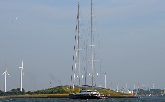 Mega yacht AQUIJO under sail - Photo by Kees Torn