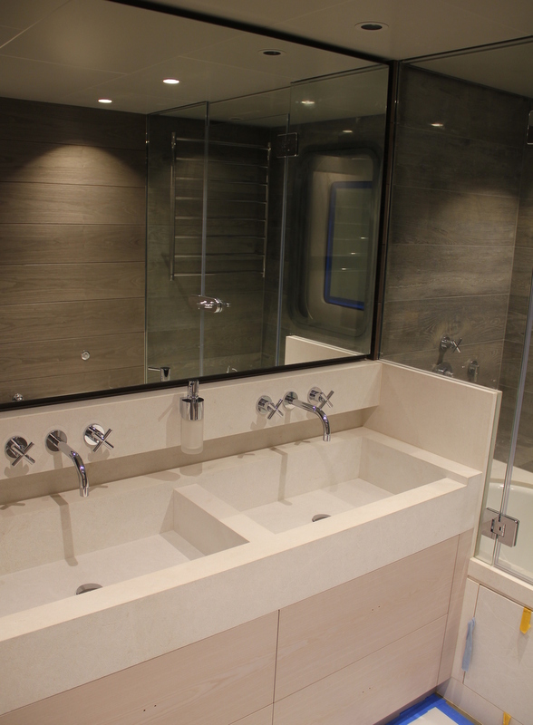 Motor yacht Sarp 46M - Bathroom