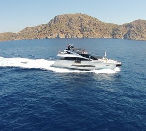 Turkish debut for all-new Sunseeker 86 Yacht at 35th Istanbul Boat Show