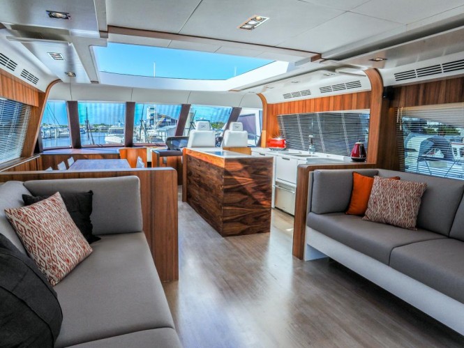 Cresta 70 Yacht - Interior