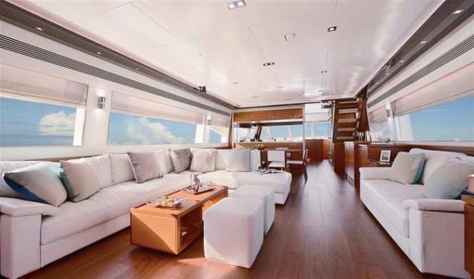 Horizon luxury yacht E88 open flybridge - Saloon