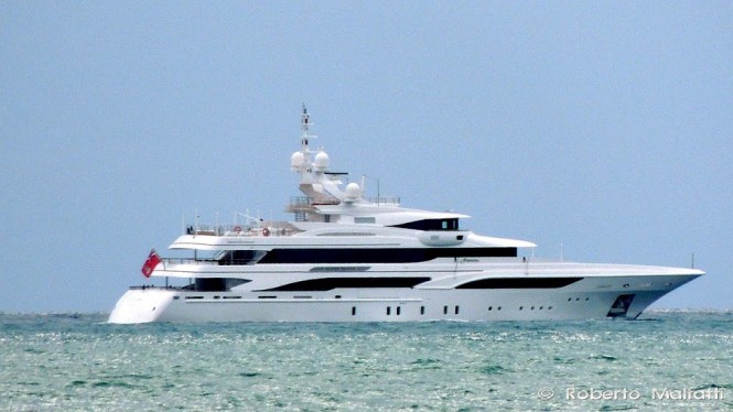 Luxury motor yacht Formosa - Photo by Roberto Malfatti