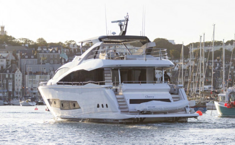 Luxury superyacht CHERRY - aft view