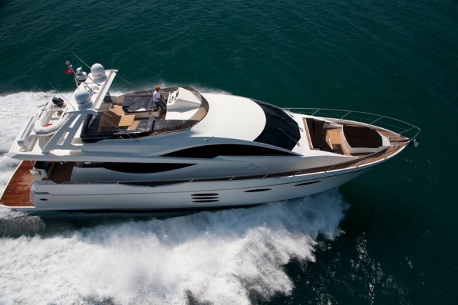 Numarine 78 Flybridge Yacht