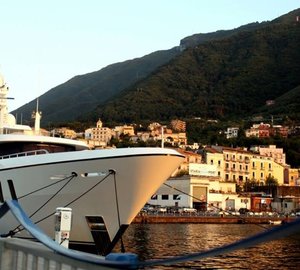Stabia Main Port – Preferred Berthing Location for Private Yachts and Charter Yachts on the Sorrento Coast