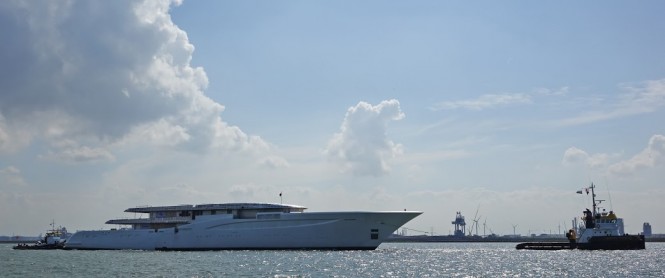 Super yacht Hull 1006 by FEADSHIP - Photo by Kees Torn