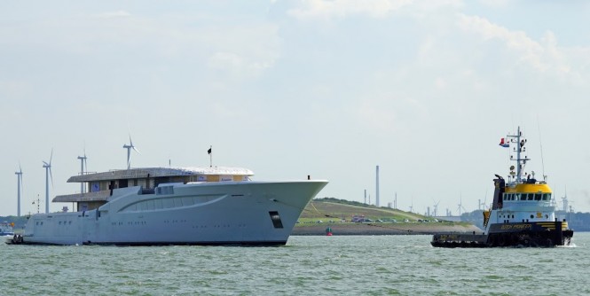 Superyacht Hull 1006 by FEADSHIP - Photo by Kees Torn