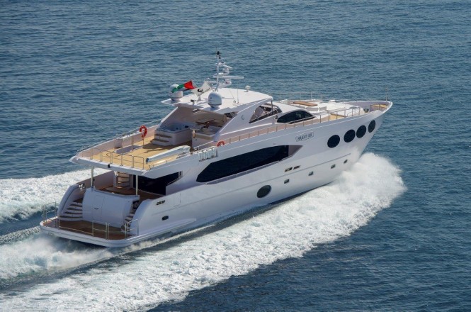 Superyacht Majesty 105