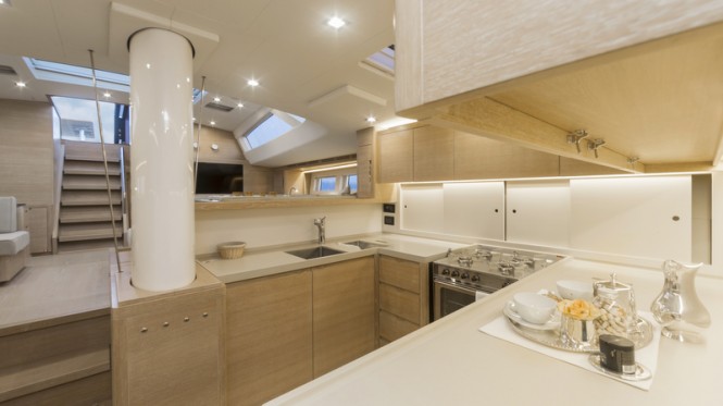 Advanced A80 Yacht APSARAS - Gallery - Photo by Carlo Borlenghi