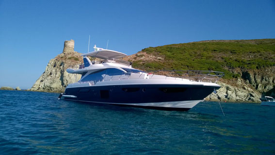 Azimut 72 Fly Yacht