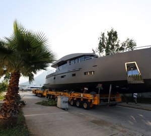 Bering Yacht launch luxury yacht Bering 70