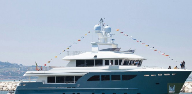 Darwin Class 107' Yacht