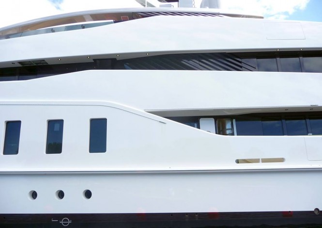 Motor yacht HALO - Photo credit to Maureen van der Toolen and Hanco Bol