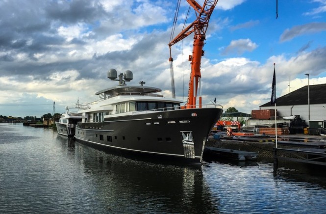 Motor yacht SANTA MARIA T fitted with the AntiRoll Stabilisation System by DMS Holland