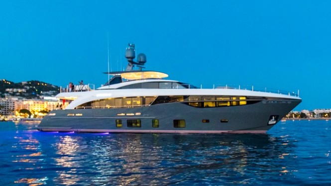 Princess 35M superyacht ANTHEYA II by night