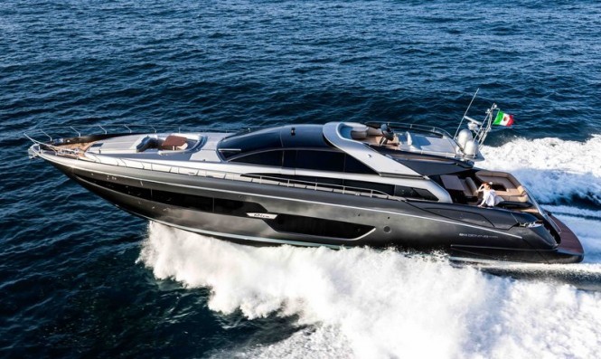 Riva 88 Domino Superyacht