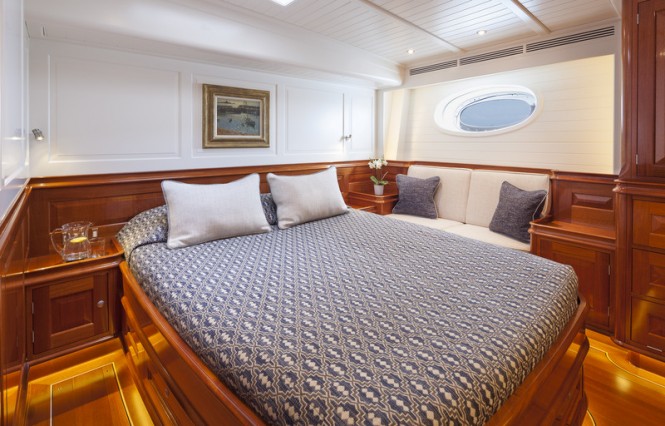 Sailing yacht ATALANTE - VIP Cabin - Photo by Silken