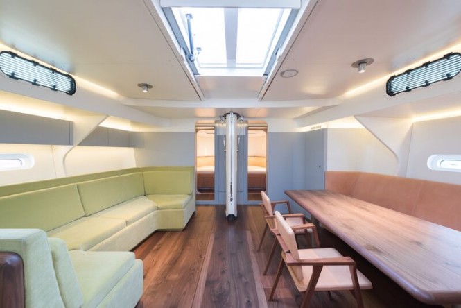 COOL BREEZE Yacht - Saloon