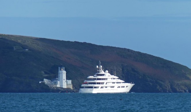 Ebony Shine superyacht passing St. Anthony Light on her way to Harlingen on October 8th. Photo by Perranlady and Feadship Fanclub