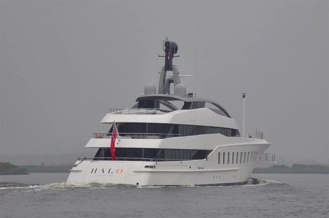 Luxury motor yacht HALO - Photo by Jan Ramaker and Feadship Fanclub