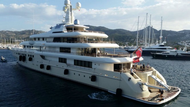 Luxury motor yacht KIBO