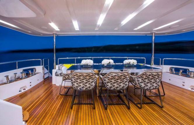 Luxury yacht OCEAN DRIVE - Exterior