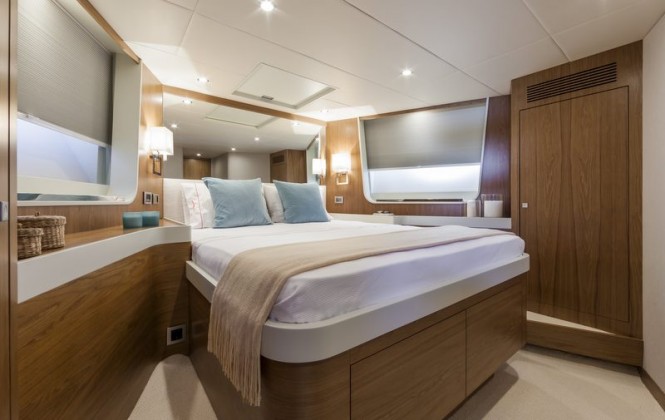 Numarine 70 Flybridge Yacht - Cabin