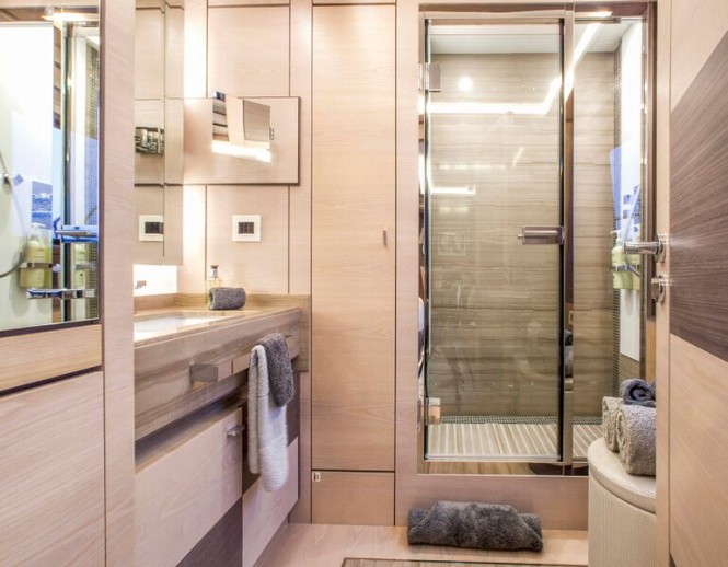 OCEAN DRIVE superyacht - Bathroom