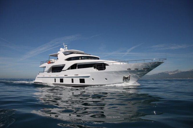Benetti Delfino 93 Yacht