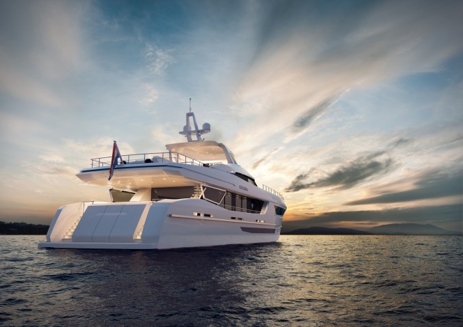 Motor yacht NINA - aft view