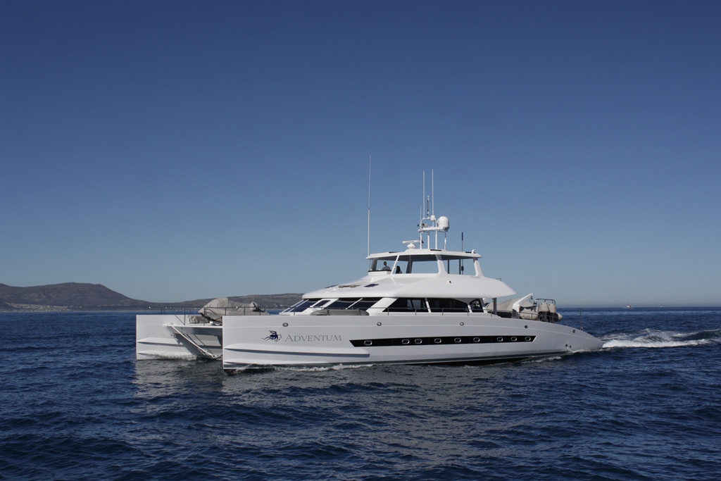 expedition catamaran yacht