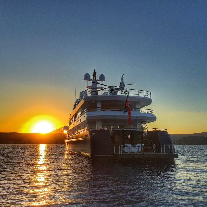 Super Yacht AIR - Photo by @discoverjonno and Feadship Fanclub