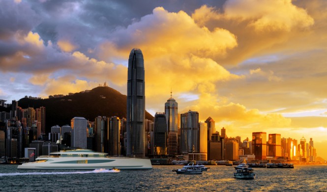 DART80 raised pilothouse by Royal Huisman and Andrew Winch in Hong Kong by WesterinkOwen