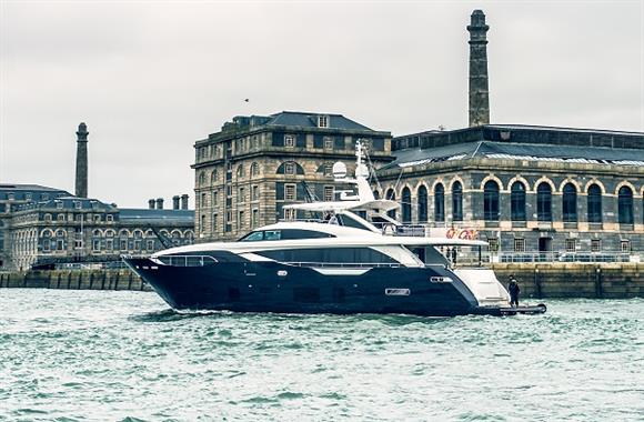 KOHUBA by Princess Yachts