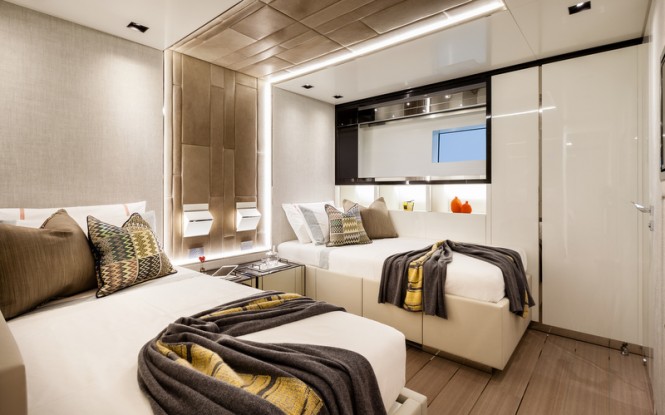 LOGICA 147 - Twin Cabin