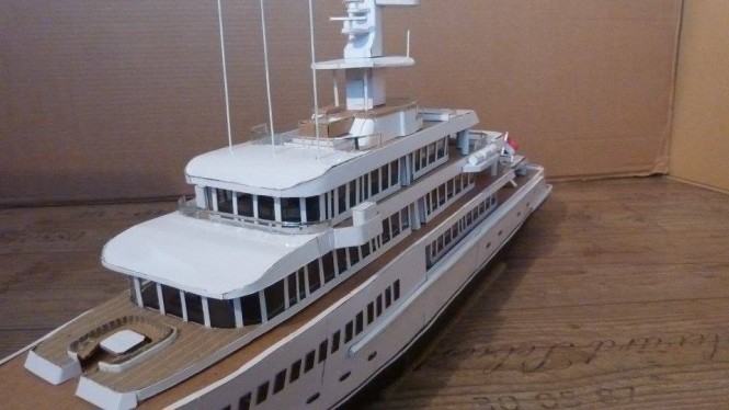 Model of MUSASHI - Photo by Cardboardyachts