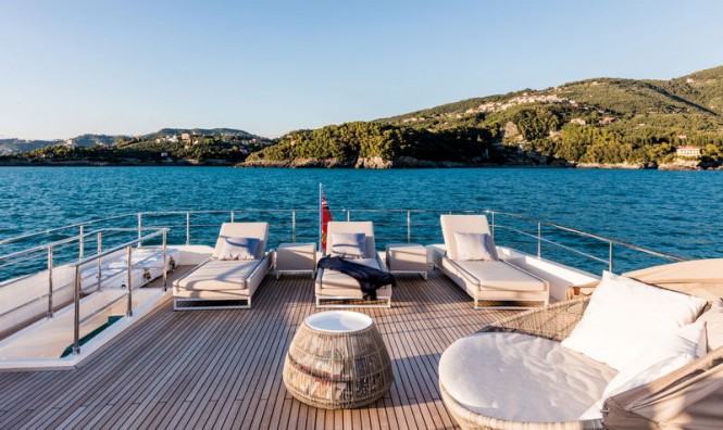 CL108 VARDAR - Exterior