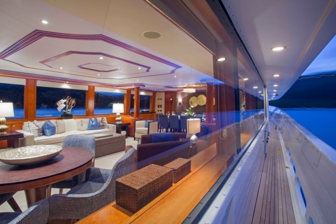 Walk-around decks - ARIOSO