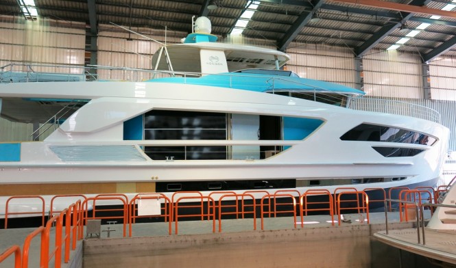 Horizon FD85 - side view