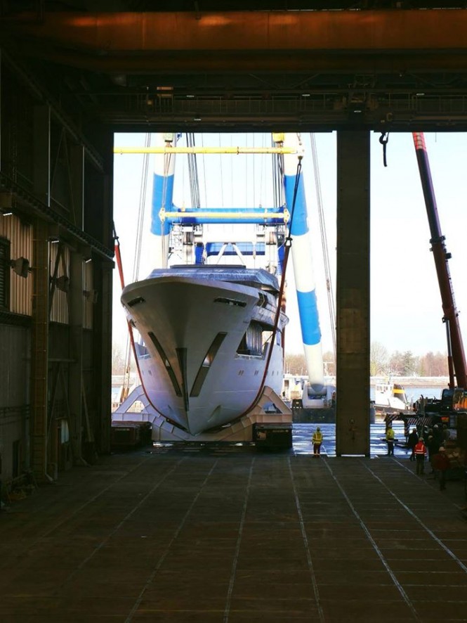 Hull 812 by Feadship - Photo by Bannenberg Rowell and Feadship Fanclub