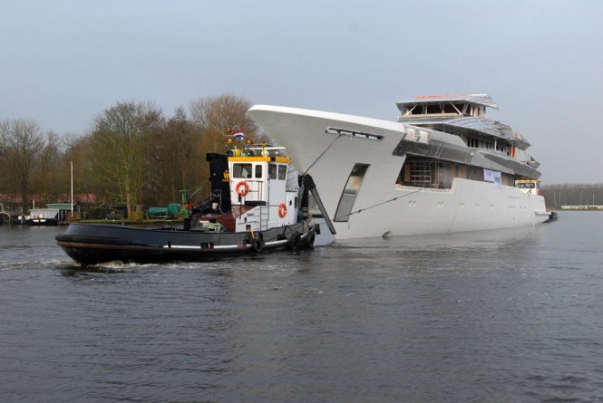 Hull 812 by Feadship - Photo by Nico Verhaar and Feadship Fanclub