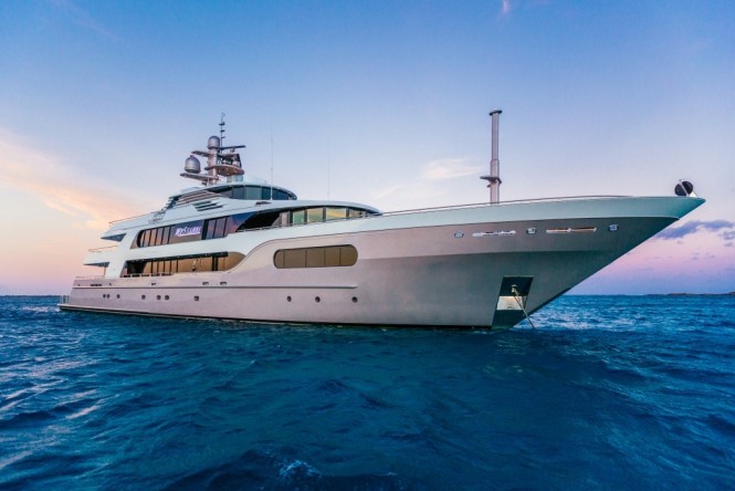 Luxury superyacht MY SEANNA