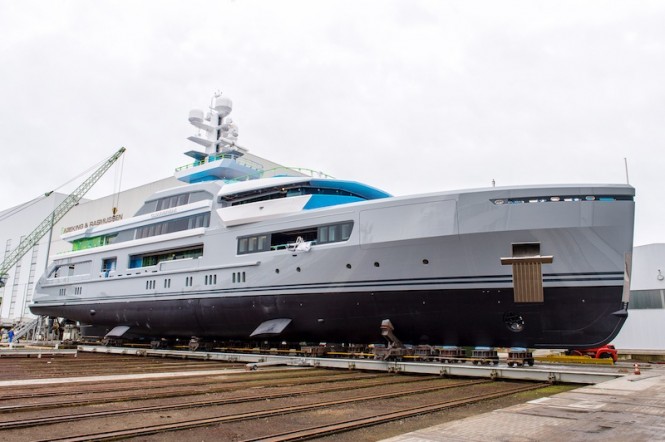 Superyacht Cloudbreak