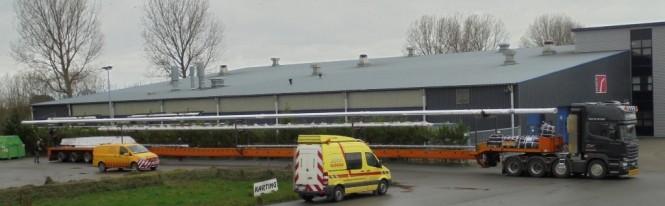 Transport of two masts to Nautor's Swan