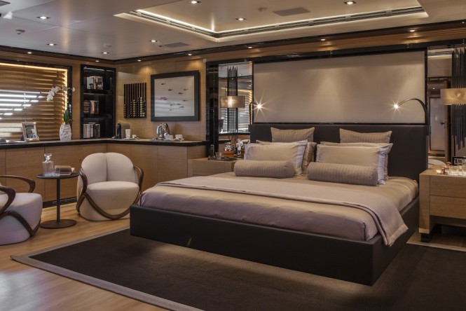 EIGHT  - Master stateroom