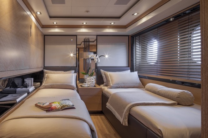 EIGHT - lower deck twin VIP