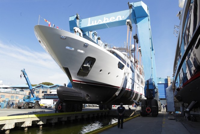 BENETTI Crystal 140 EQUUS at launch