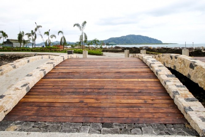 Golfito Marina Village